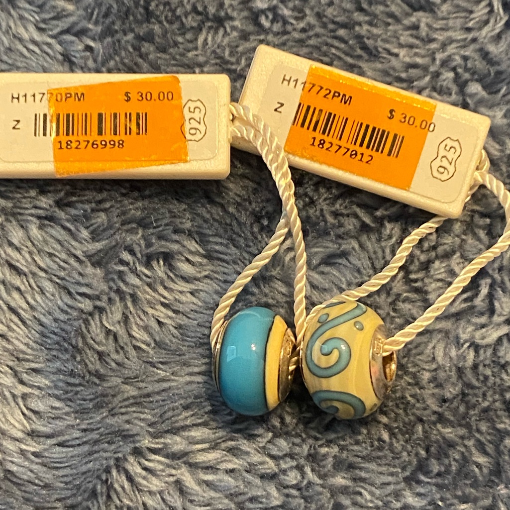Persona Two BlueWhite Charm Nwt Sterling Silver 40$